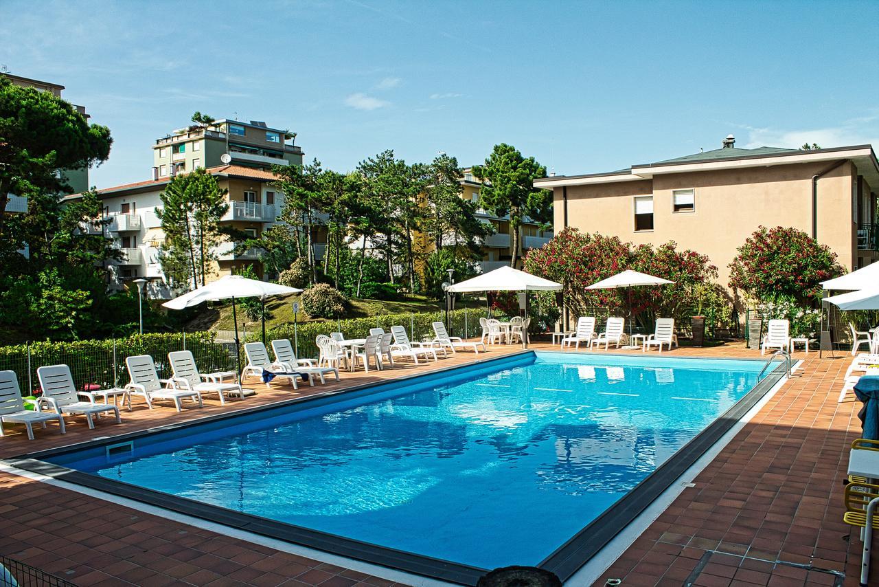 Hotel Eden Линьяно-Саббьядоро Экстерьер фото