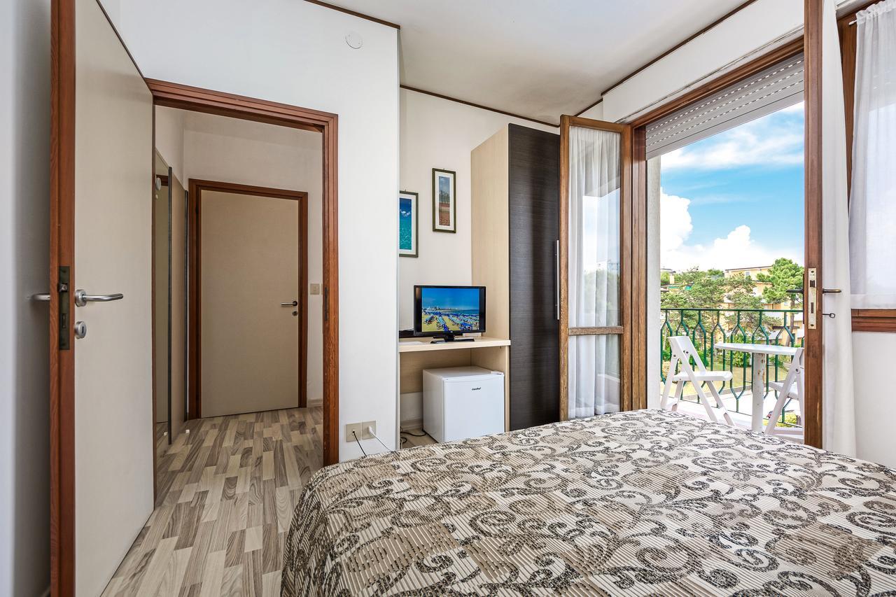 Hotel Eden Линьяно-Саббьядоро Экстерьер фото