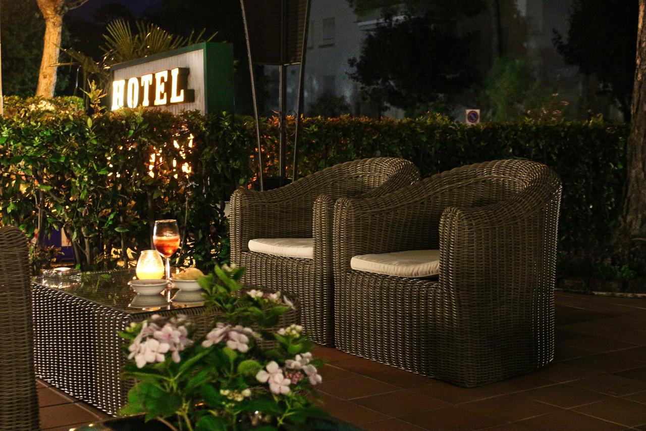 Hotel Eden Линьяно-Саббьядоро Экстерьер фото